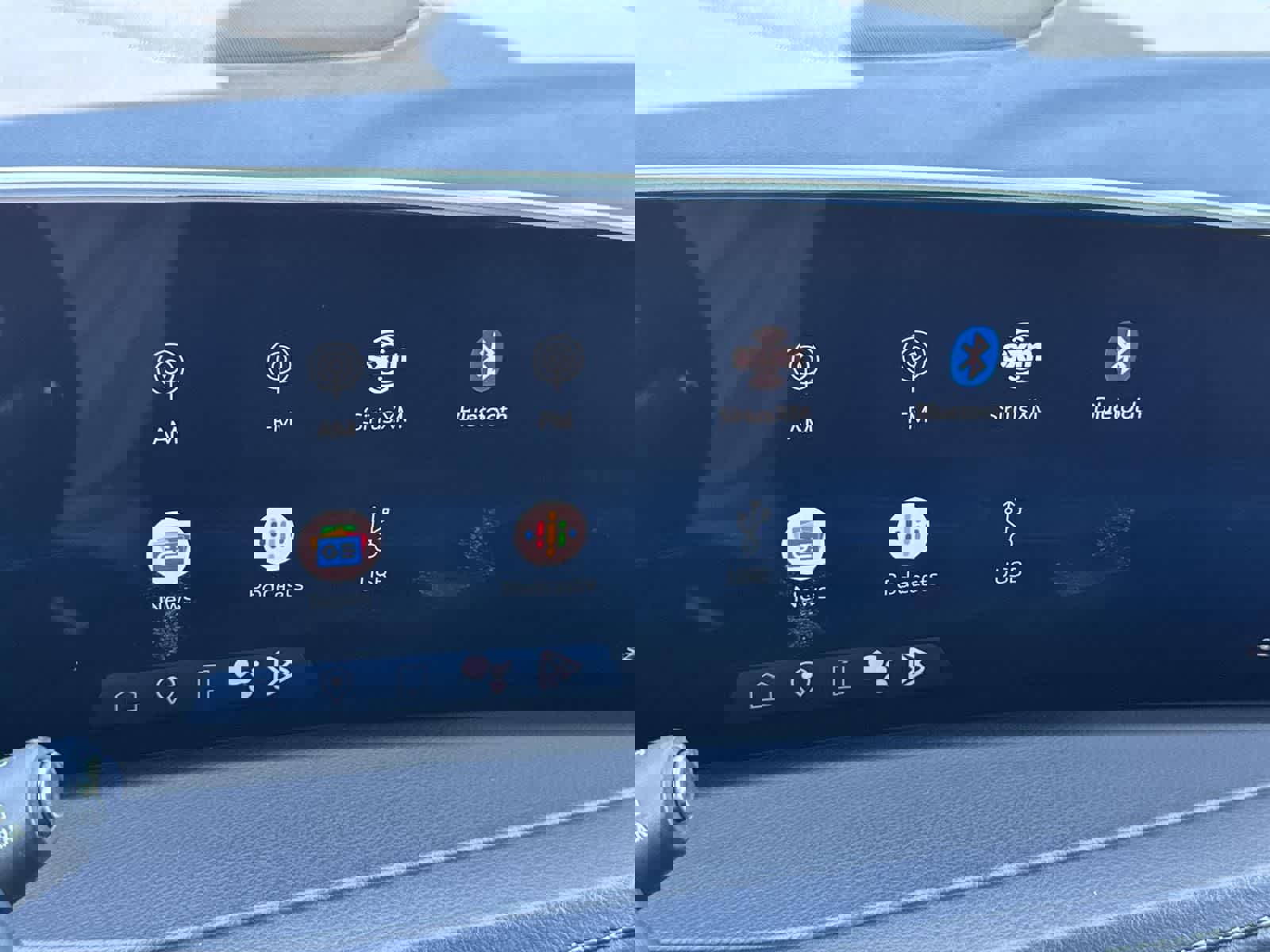 Used 2024 Cadillac XT4 Premium Luxury image 15