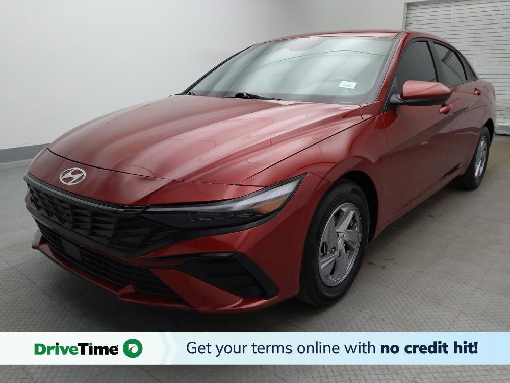 Used 2025 Hyundai Elantra SE FWD image 1