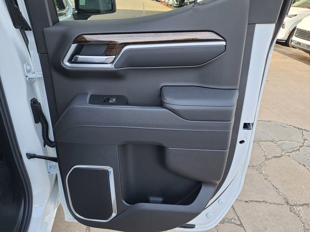 New 2026 GMC Sierra 1500 Elevation image 39
