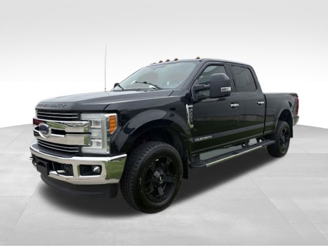 Used 2017 Ford F250 Lariat w/ Lariat Ultimate Package AWD/4WD image 9