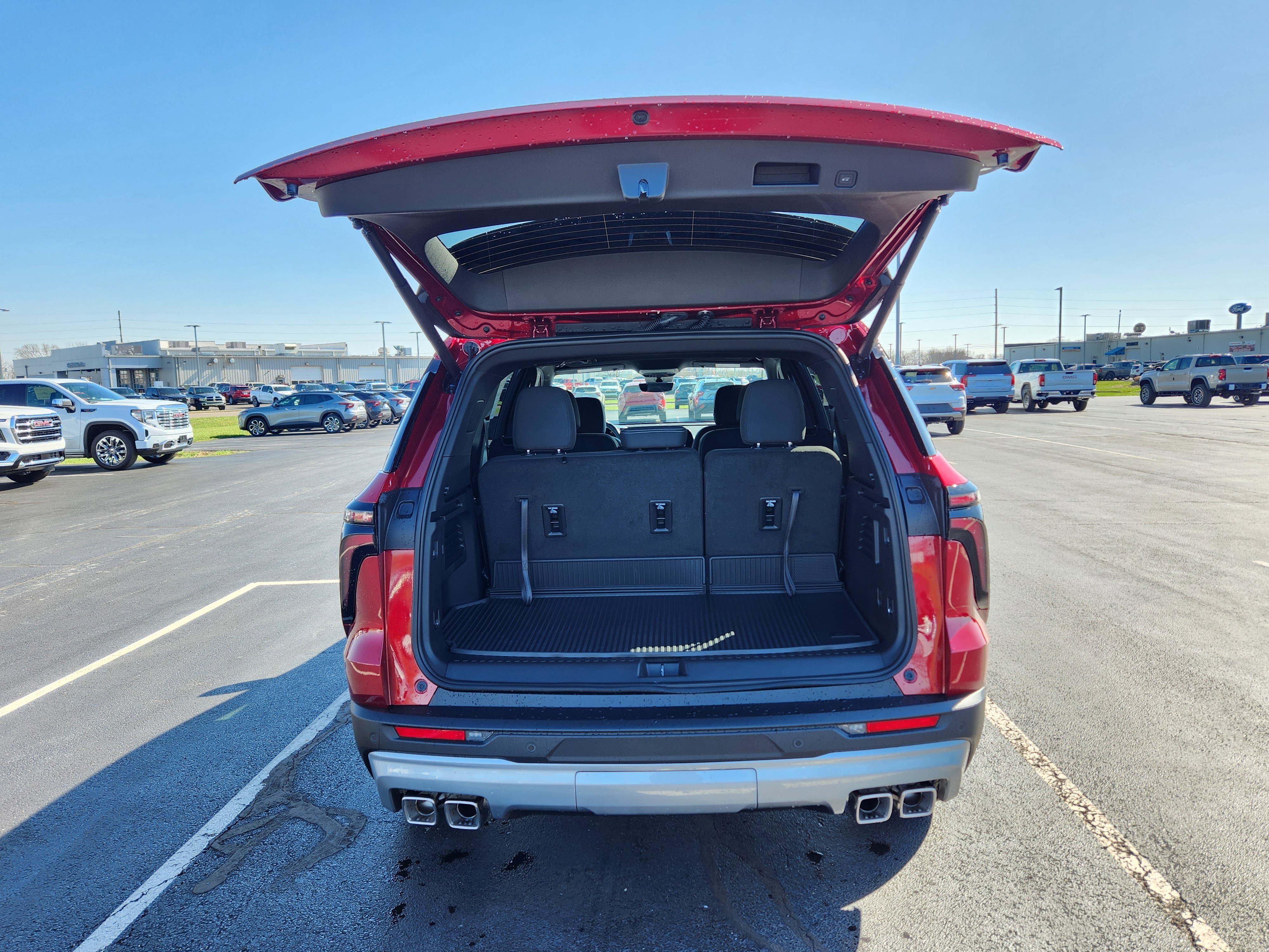 New 2026 Chevrolet Traverse LT w/ Driver Confidence Package image 7