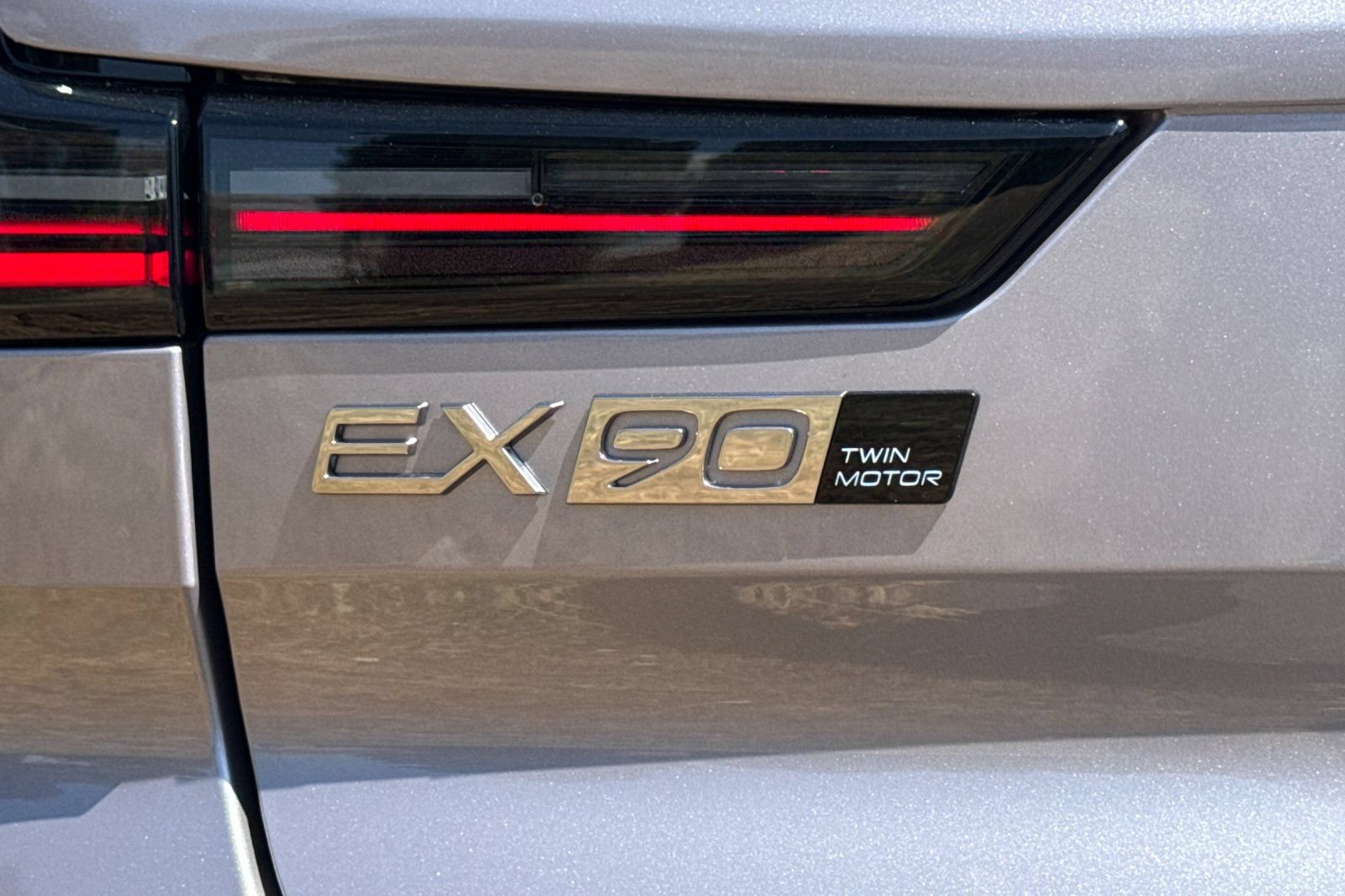 New 2026 Volvo EX90 Ultra AWD/4WD image 26