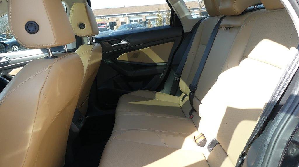 Used 2020 Volkswagen Jetta SEL image 31