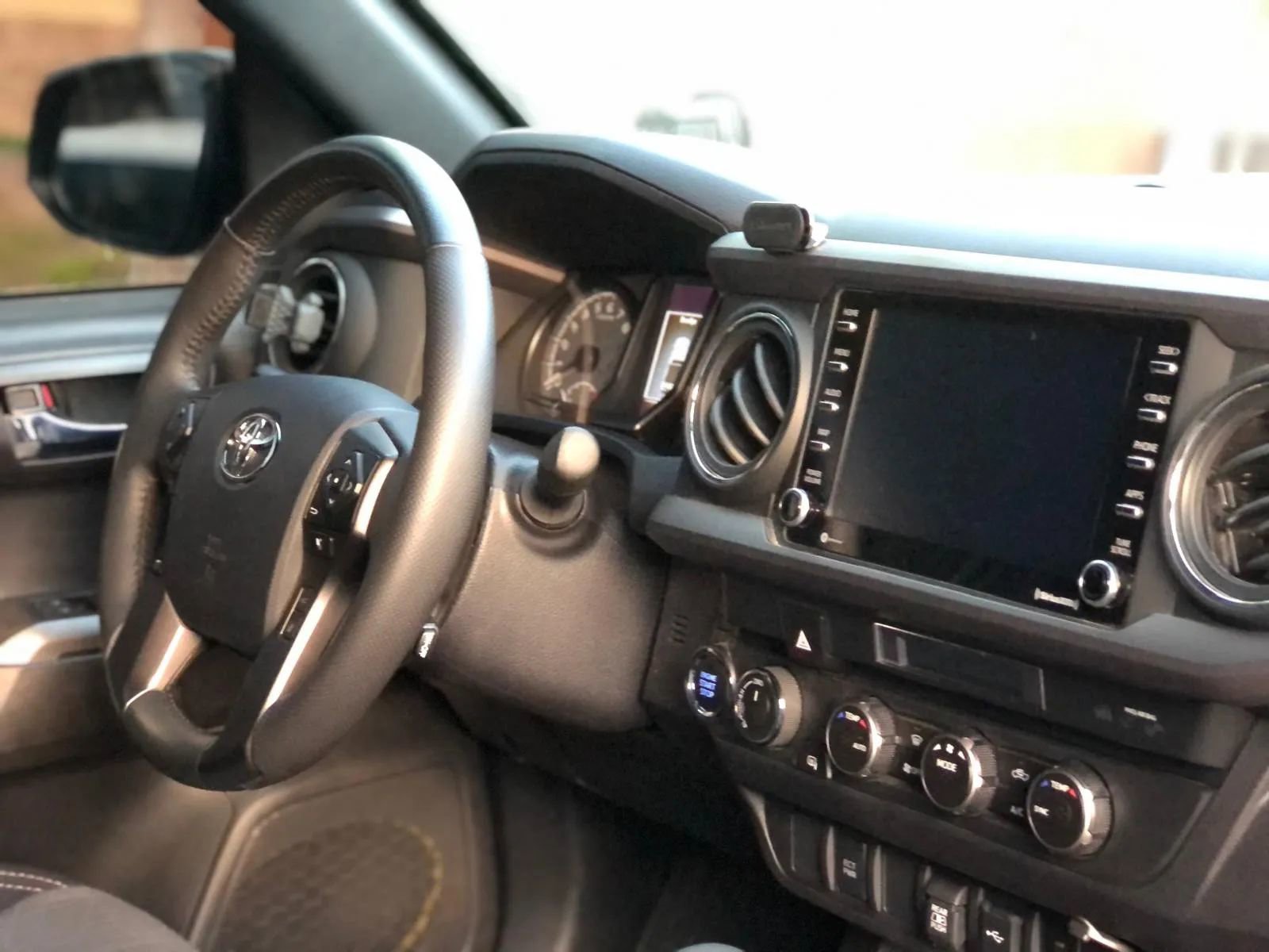 Used 2023 Toyota Tacoma TRD Off-Road AWD/4WD image 24