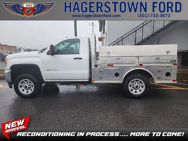 Used 2017 GMC Sierra 3500 4x4 Regular Cab image 1