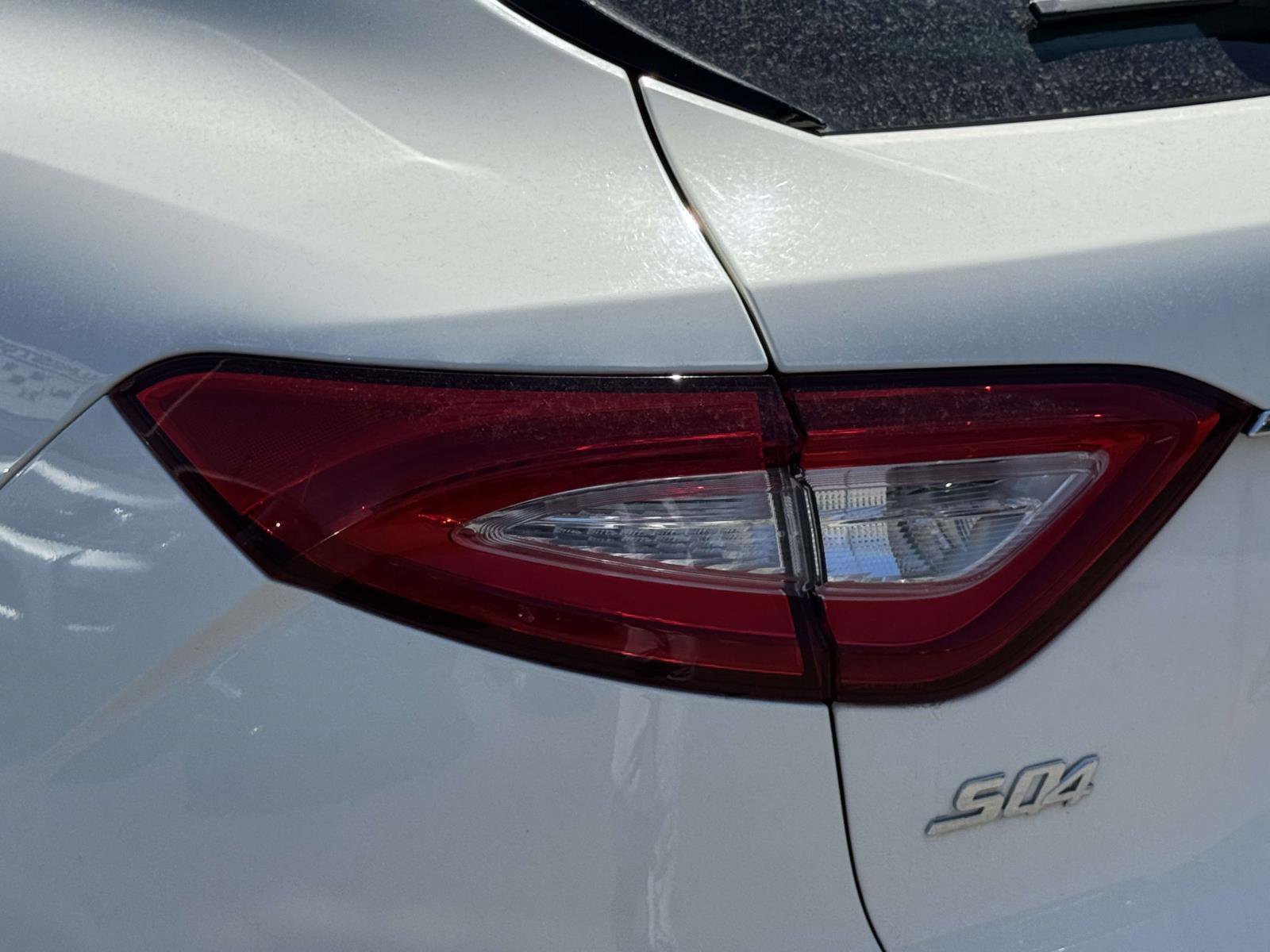 Used 2018 Maserati Levante S AWD/4WD image 8