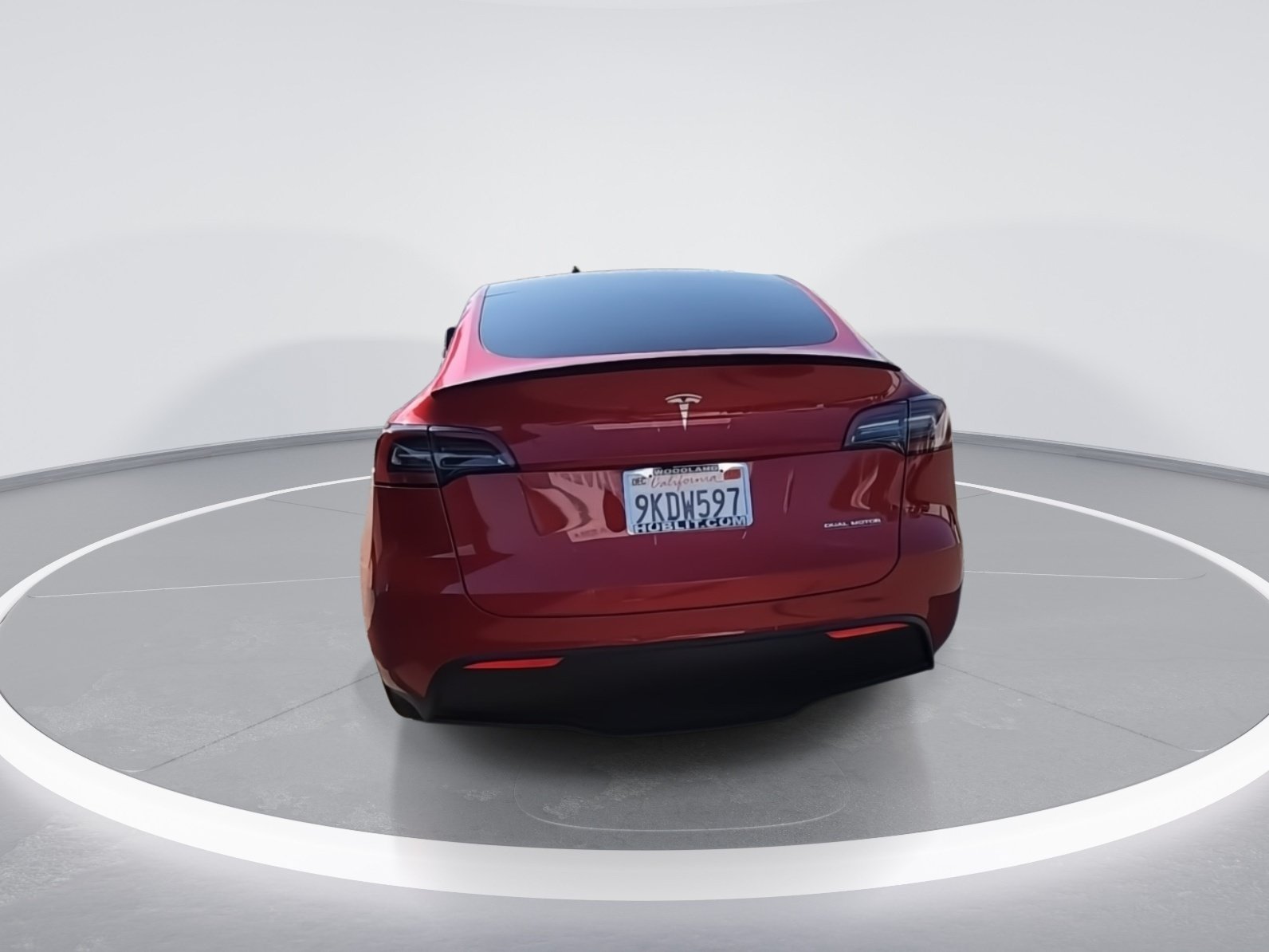 Used 2023 Tesla Model Y Performance AWD/4WD image 3