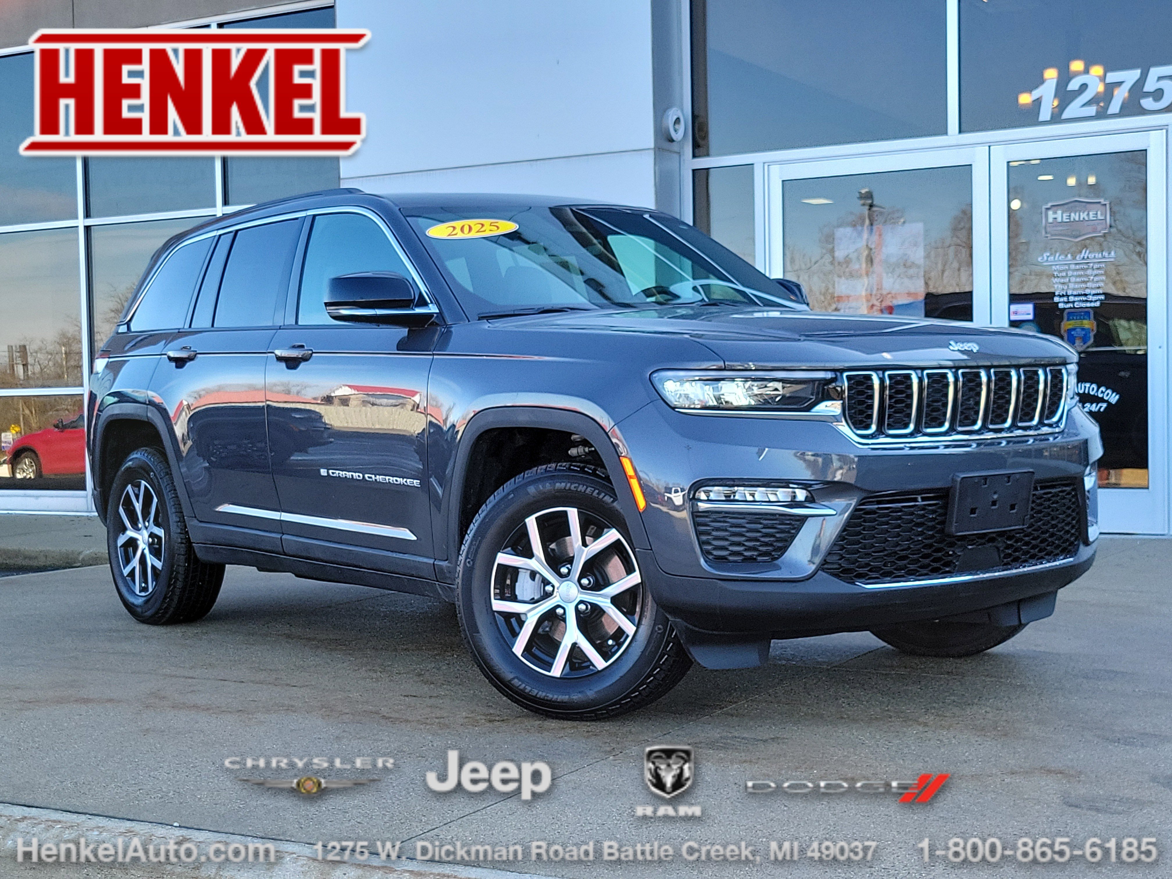 Used 2025 Jeep Grand Cherokee Limited w/ Trailer Tow Package image 1