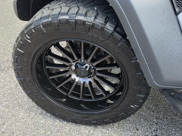 Used 2023 Jeep Wrangler Willys image 33