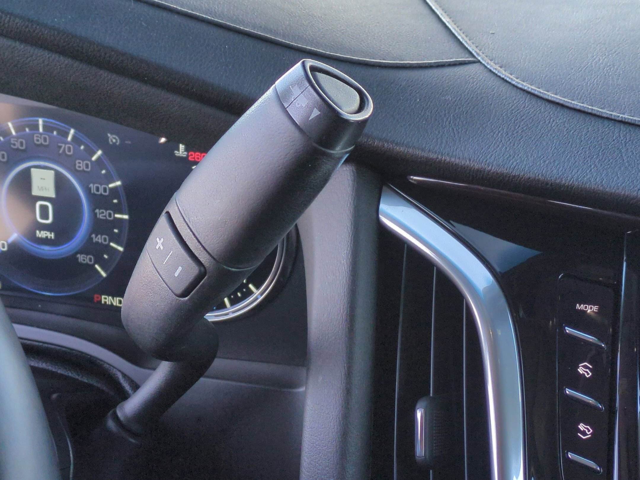 Certified 2020 Cadillac Escalade Luxury image 16