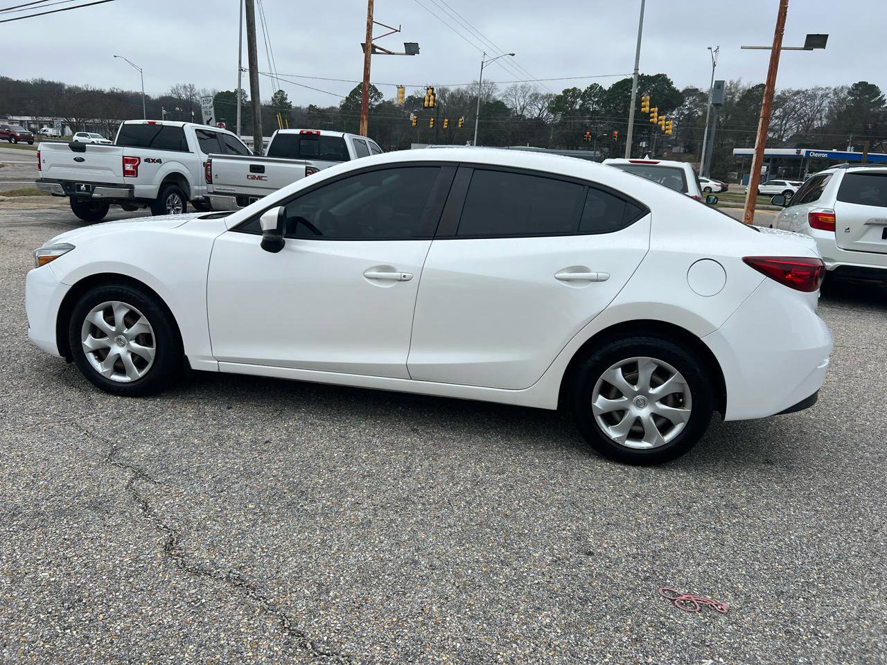 Used 2018 MAZDA MAZDA3 Sport image 13