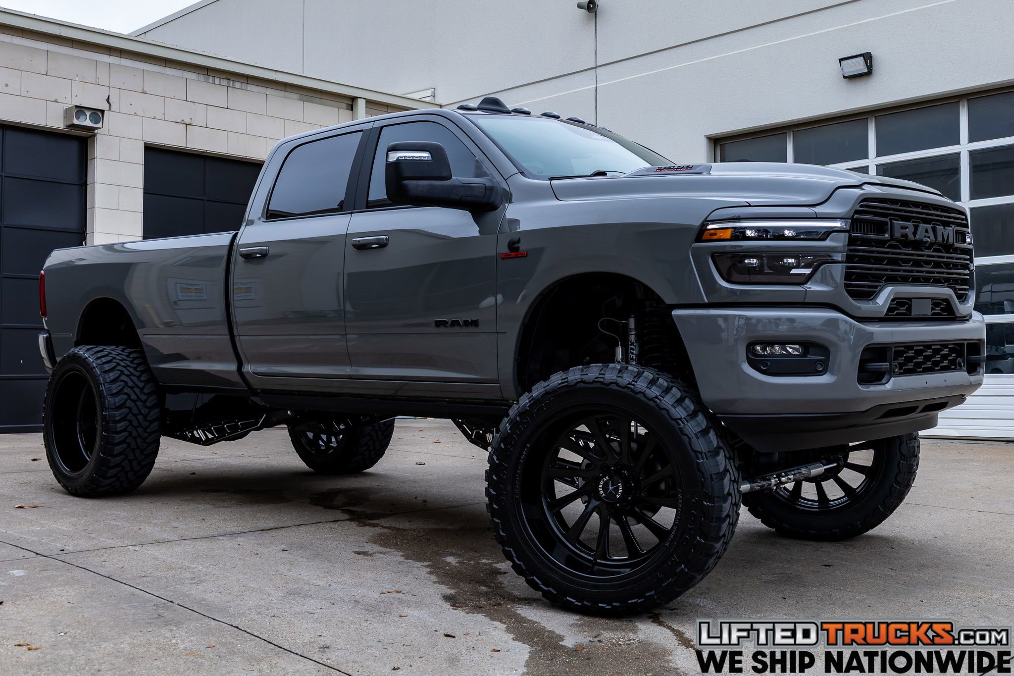 Used 2026 RAM 3500 Laramie image 1