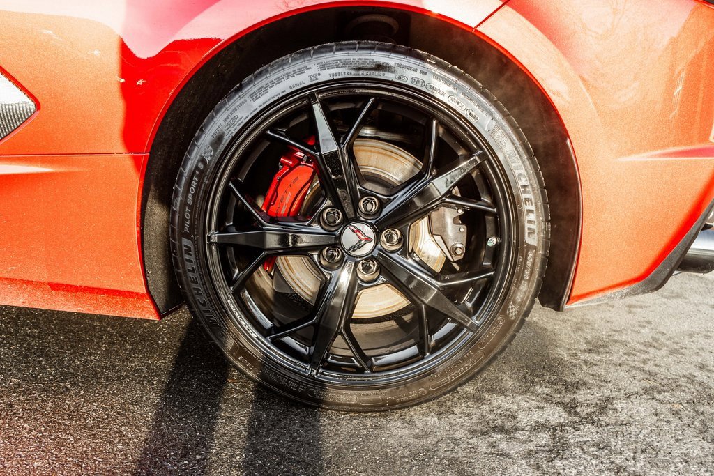 Used 2021 Chevrolet Corvette Stingray Premium Cpe w/ Z51 Performance Package image 28