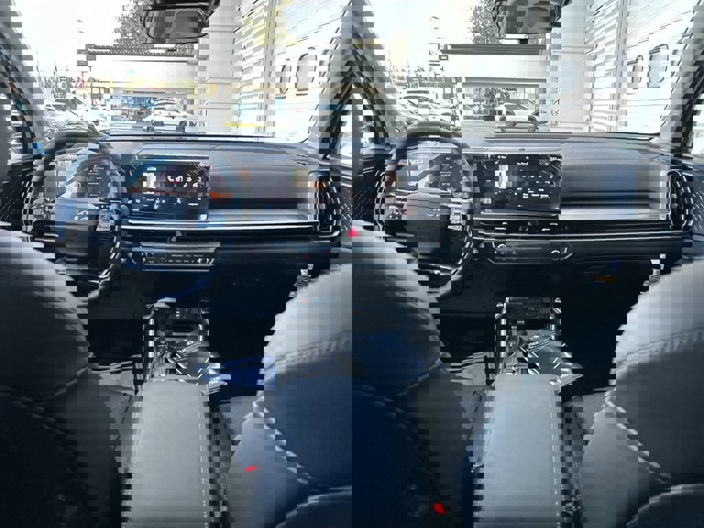 New 2026 Kia Sorento S w/ S Panoramic Sunroof Package image 17