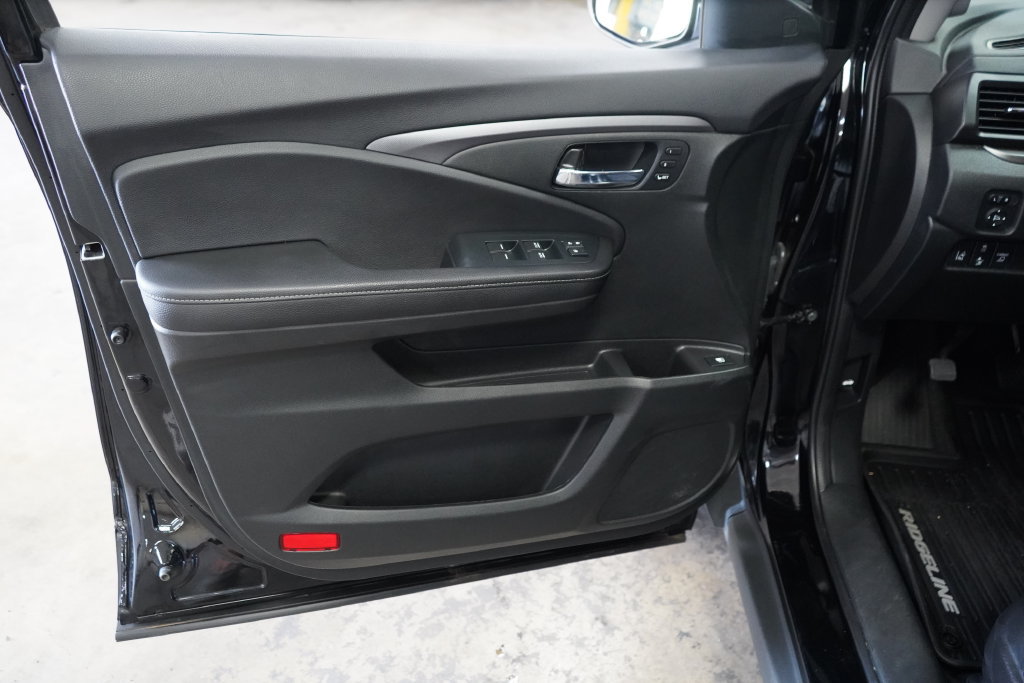 Used 2023 Honda Ridgeline RTL image 19