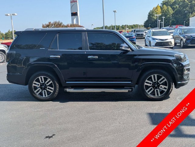 Used 2019 Toyota 4Runner Limited AWD/4WD image 3
