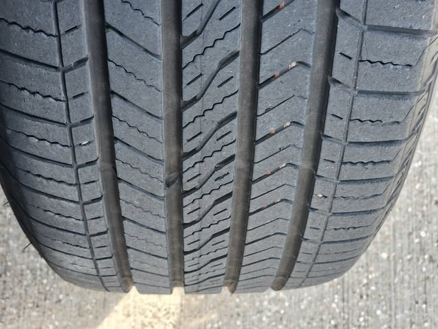 Certified 2025 Toyota Highlander Limited FWD image 11