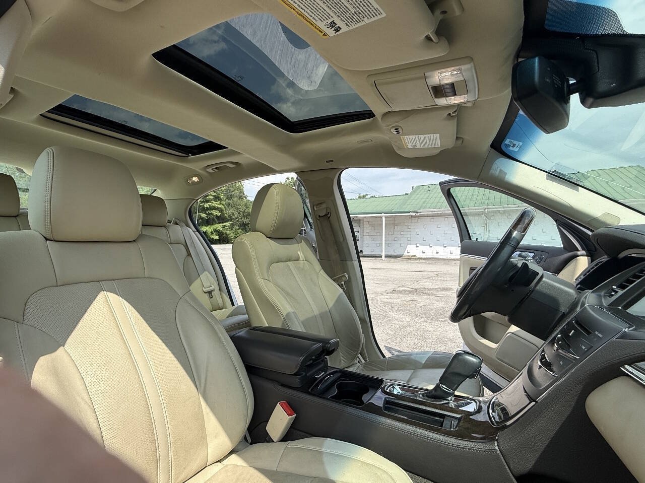 Used 2016 Lincoln MKS AWD w/ Equipment Group 101A image 21