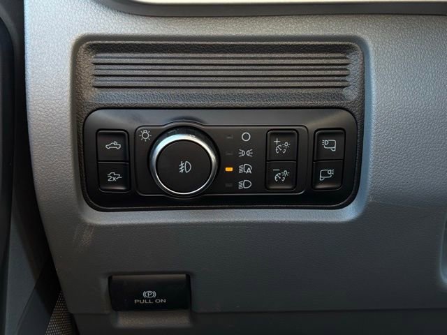 New 2026 Ford F250 XLT w/ XLT Premium Package image 40