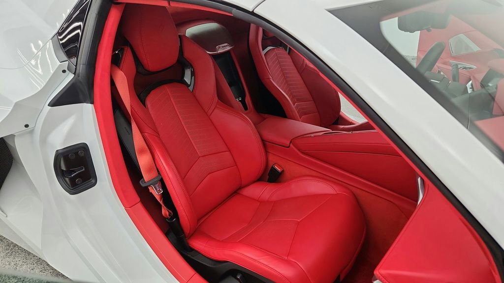 Used 2023 Chevrolet Corvette Stingray Premium Conv w/ Z51 Performance Package RWD image 28