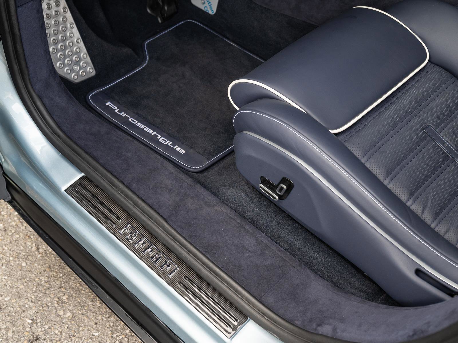 Used 2025 Ferrari Purosangue image 57