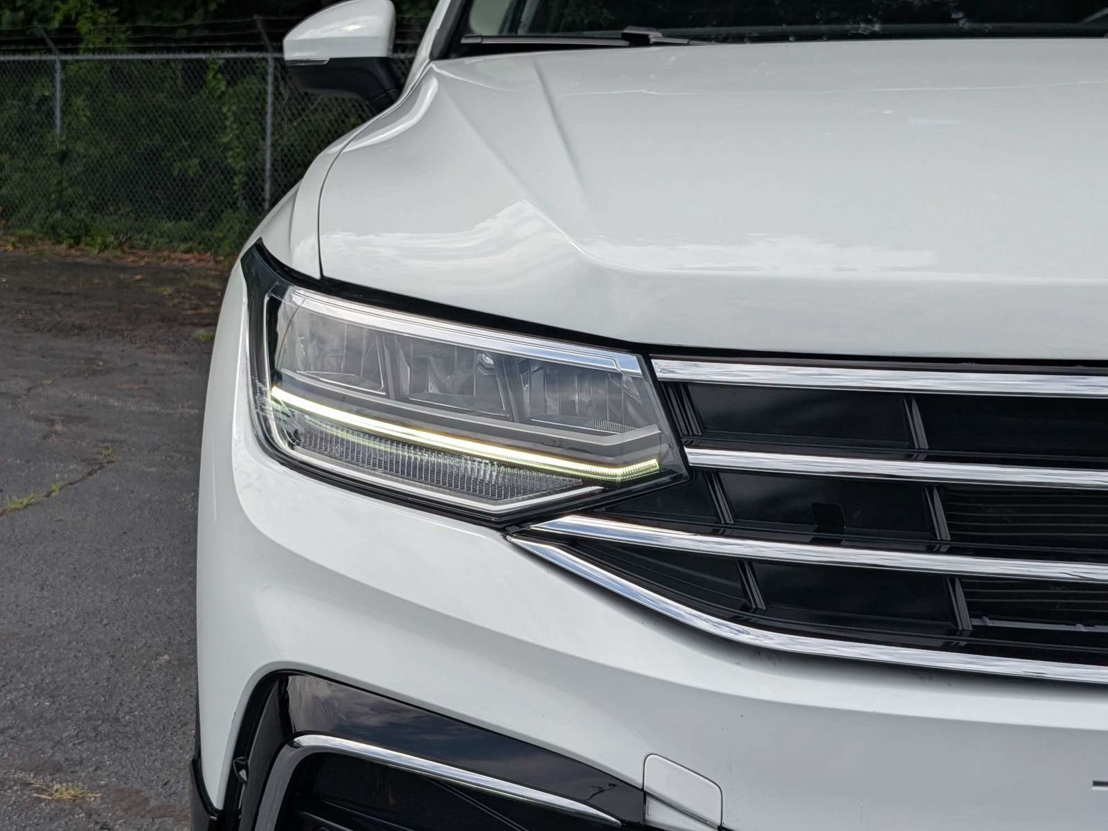 Used 2024 Volkswagen Tiguan Wolfsburg Edition AWD/4WD image 10