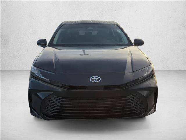 Used 2025 Toyota Camry LE FWD image 2