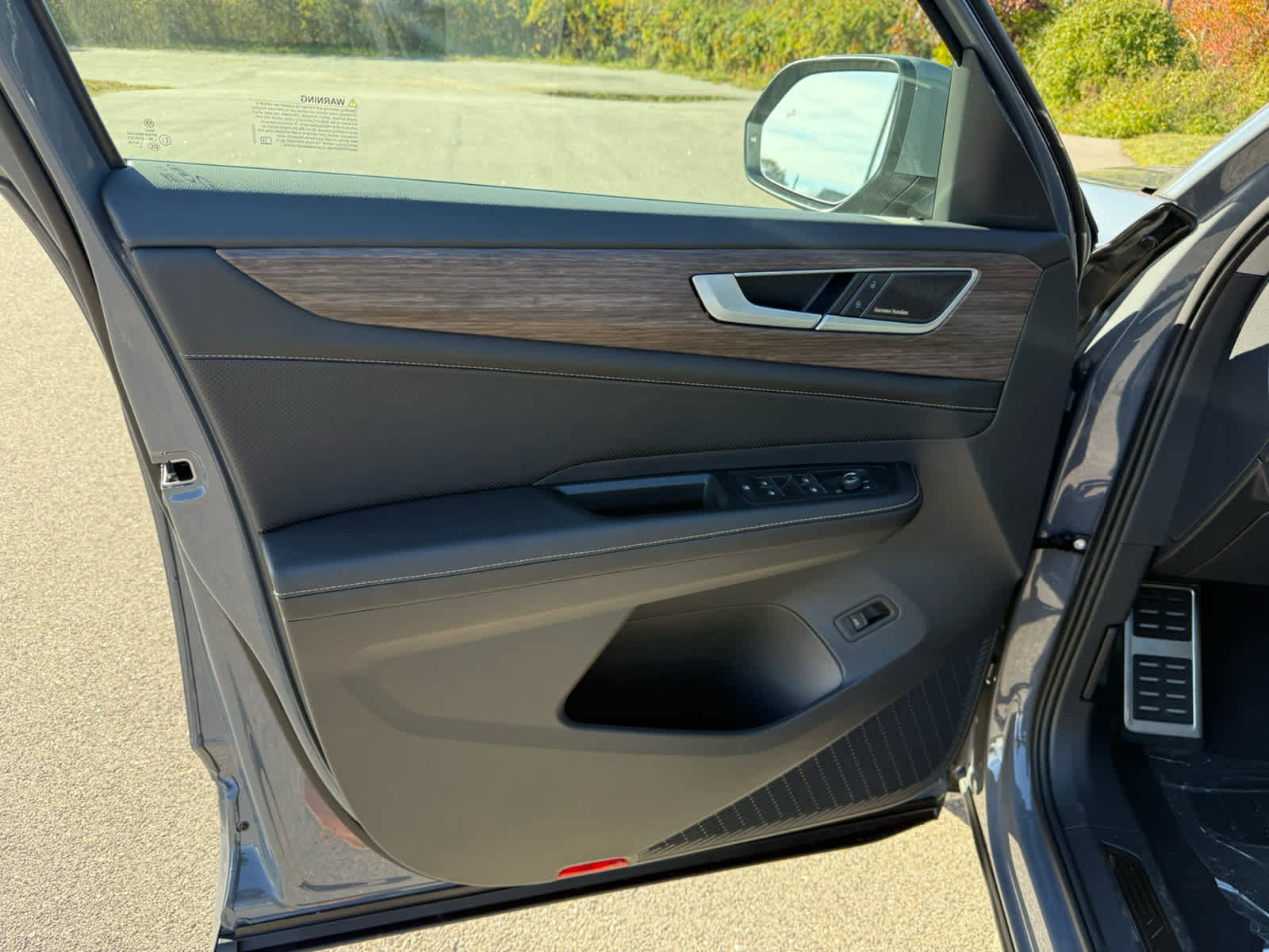 New 2026 Volkswagen Atlas SEL Premium R-Line image 16