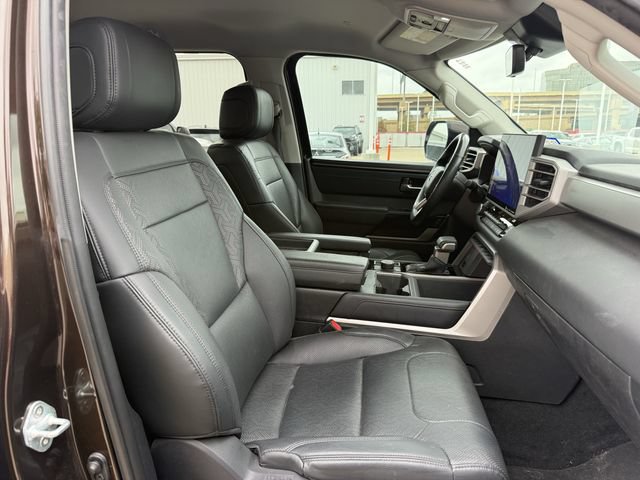 Used 2024 Toyota Tundra Limited w/ Power Package AWD/4WD image 12