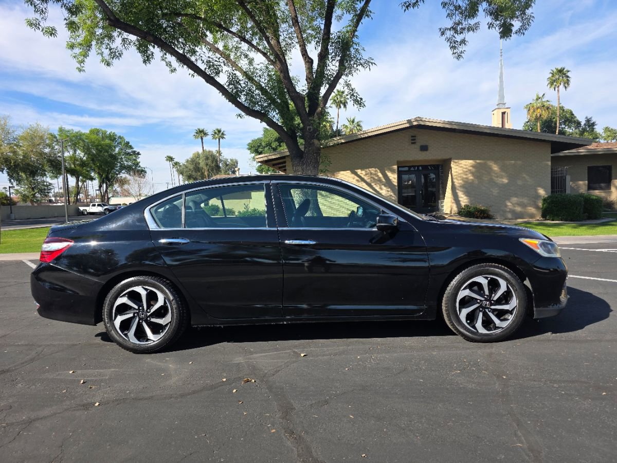 Used 2016 Honda Accord EX-L image 3