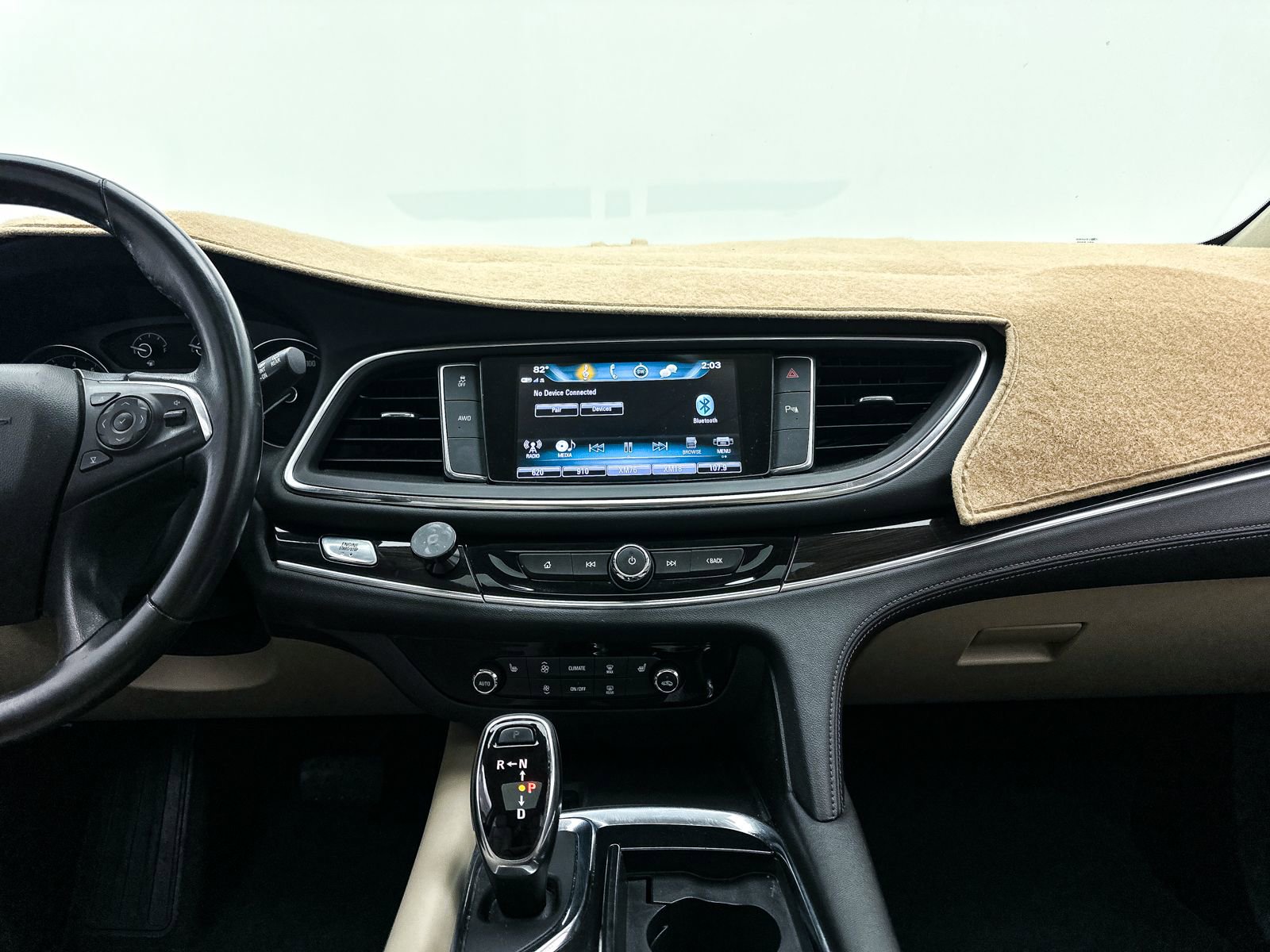 Used 2018 Buick Enclave Essence AWD/4WD image 5