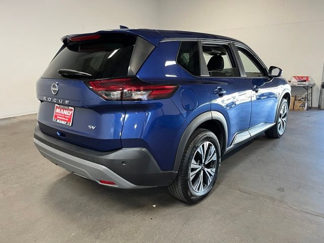 Used 2023 Nissan Rogue SV FWD image 3