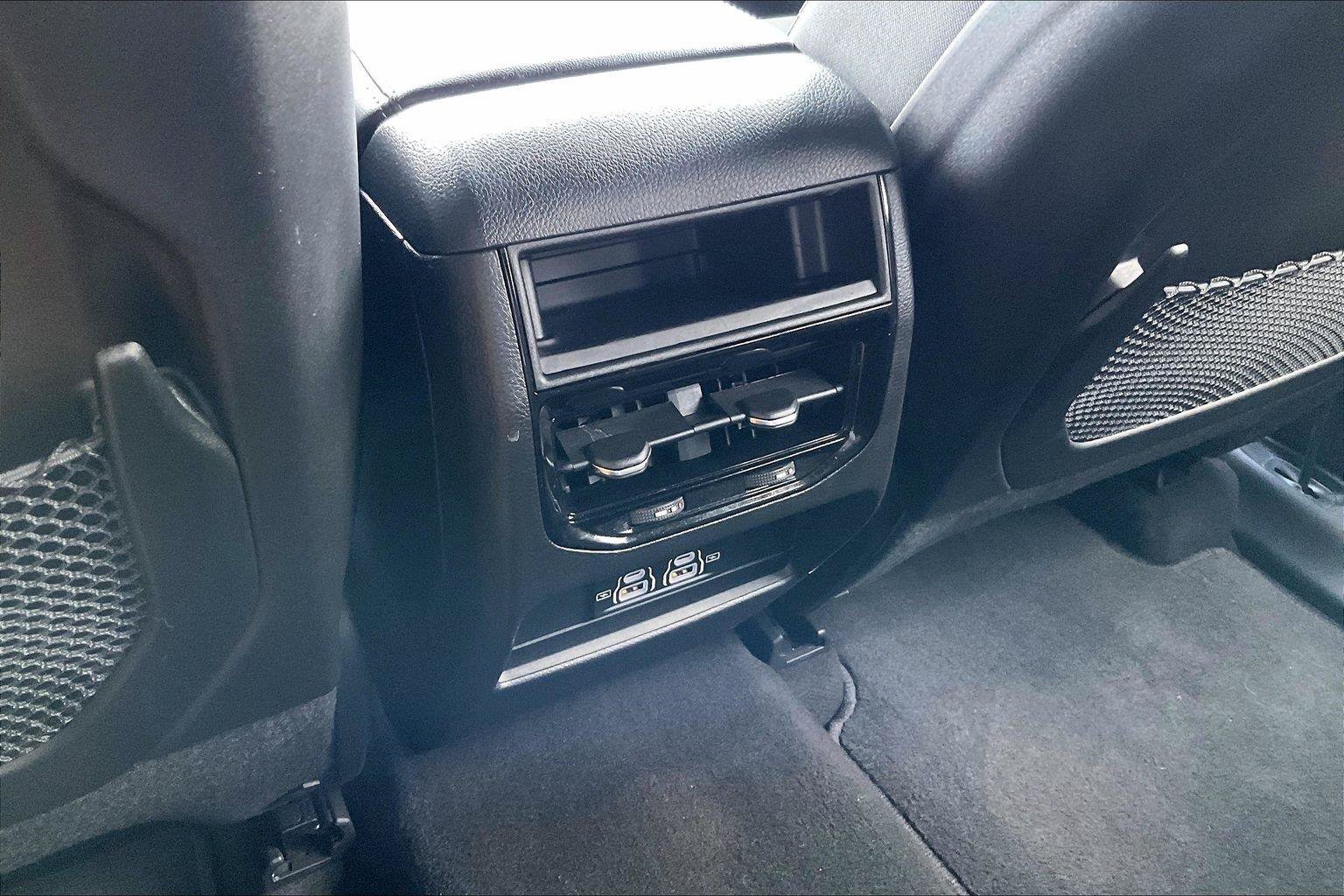 Used 2025 Jeep Grand Cherokee Laredo X AWD/4WD image 32