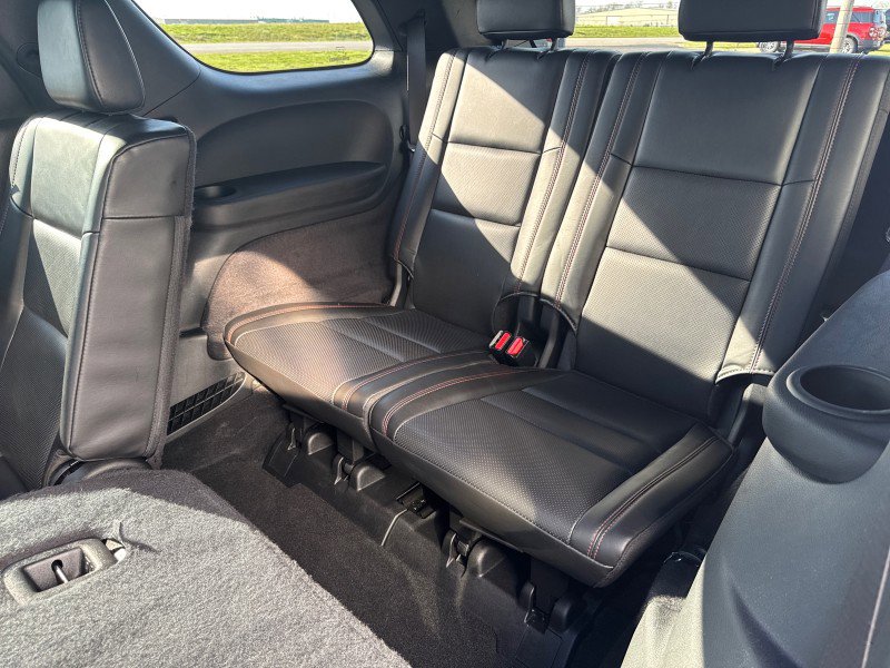 Used 2024 Dodge Durango GT RWD image 17