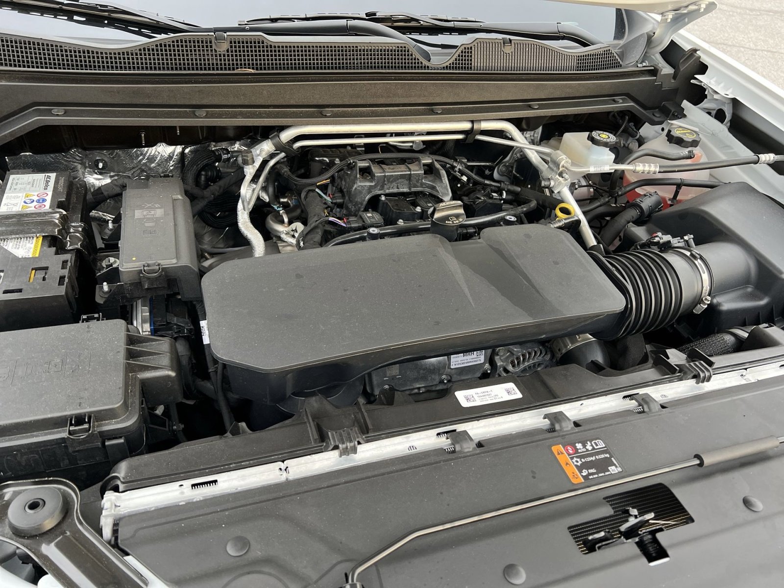 Used 2024 Chevrolet Colorado W/T image 27