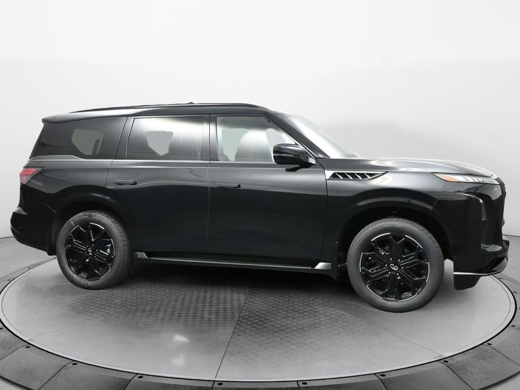 Used 2026 INFINITI QX80 4WD w/ Sport Exterior Package image 8