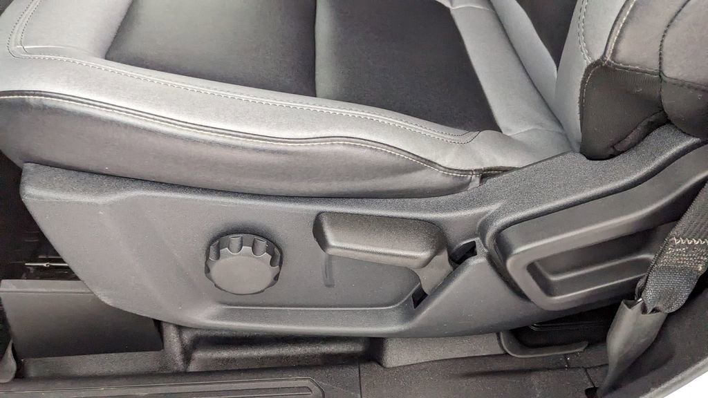 Certified 2024 Ford Bronco Black Diamond image 27