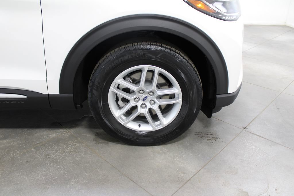New 2025 Ford Explorer Active w/ Active Comfort Package image 58