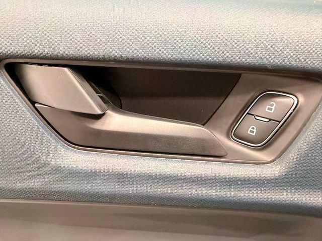 Used 2025 Ford Maverick XLT w/ Equipment Group 301A AWD/4WD image 21