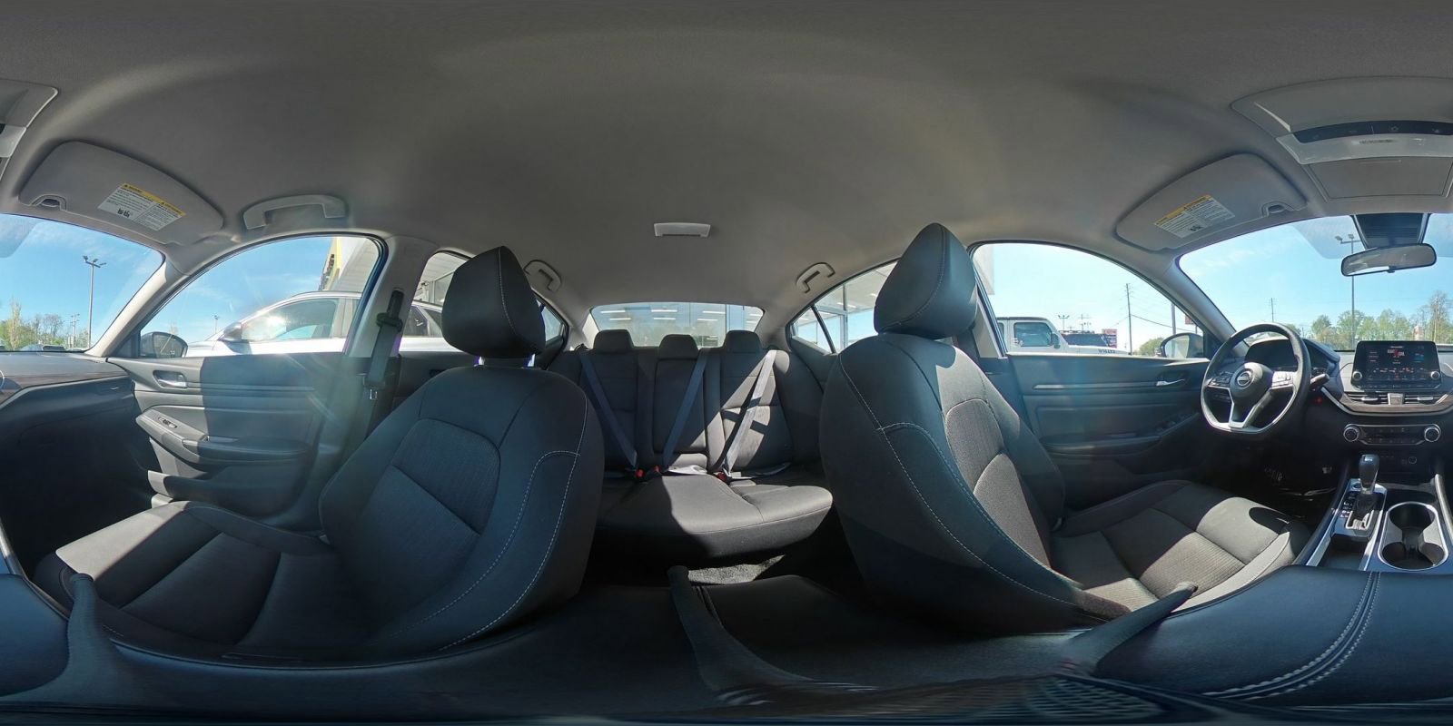 Used 2024 Nissan Altima 2.5 SV FWD image 42