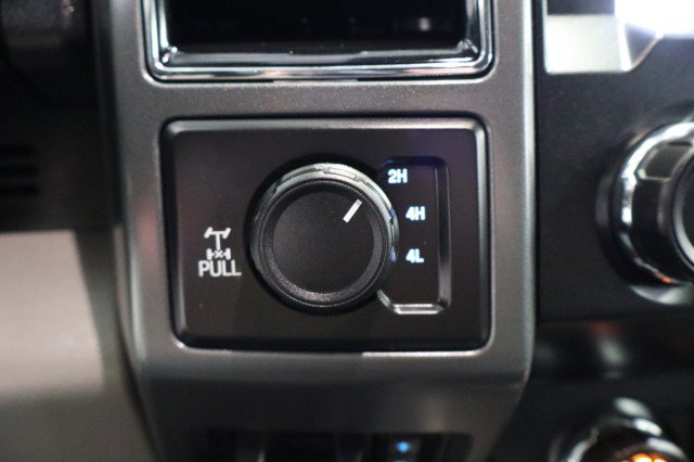 Used 2021 Ford F350 XLT w/ XLT Premium Package AWD/4WD image 38