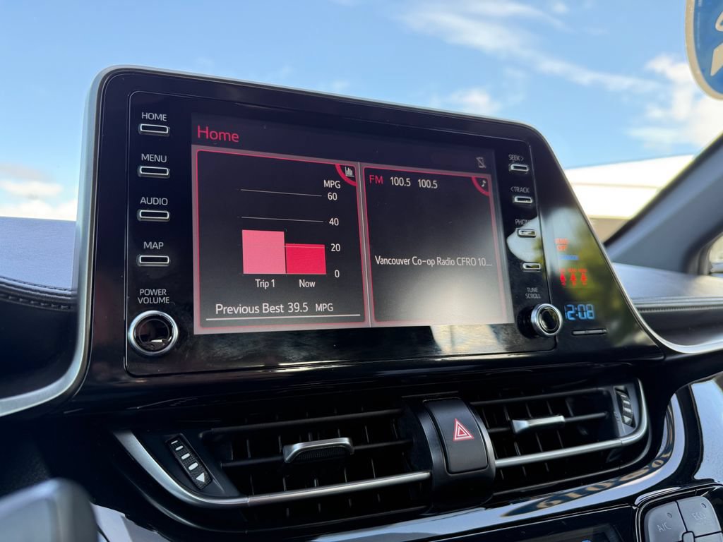 Used 2019 Toyota C-HR LE FWD image 26