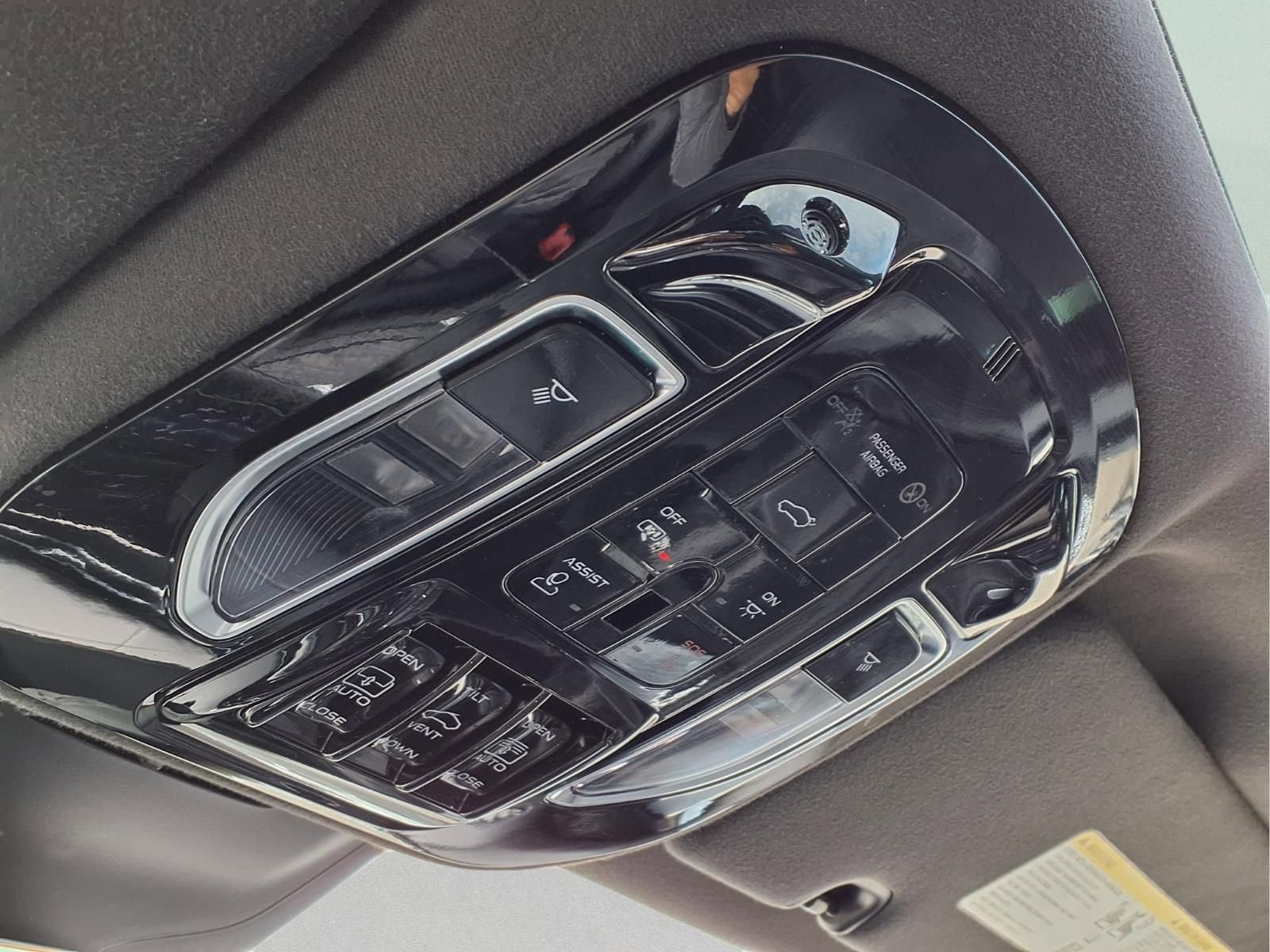 Used 2023 Maserati Grecale GT image 24