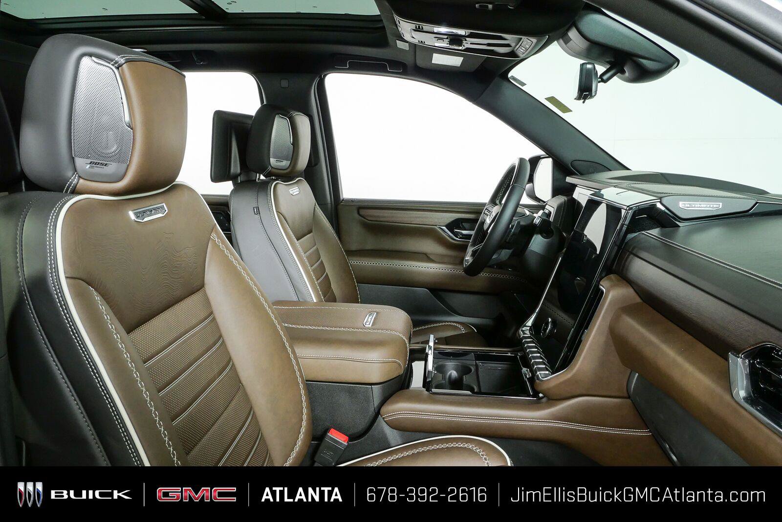 Used 2025 GMC Yukon XL Denali Ultimate w/ LPO, Floor Liner Package AWD/4WD image 25