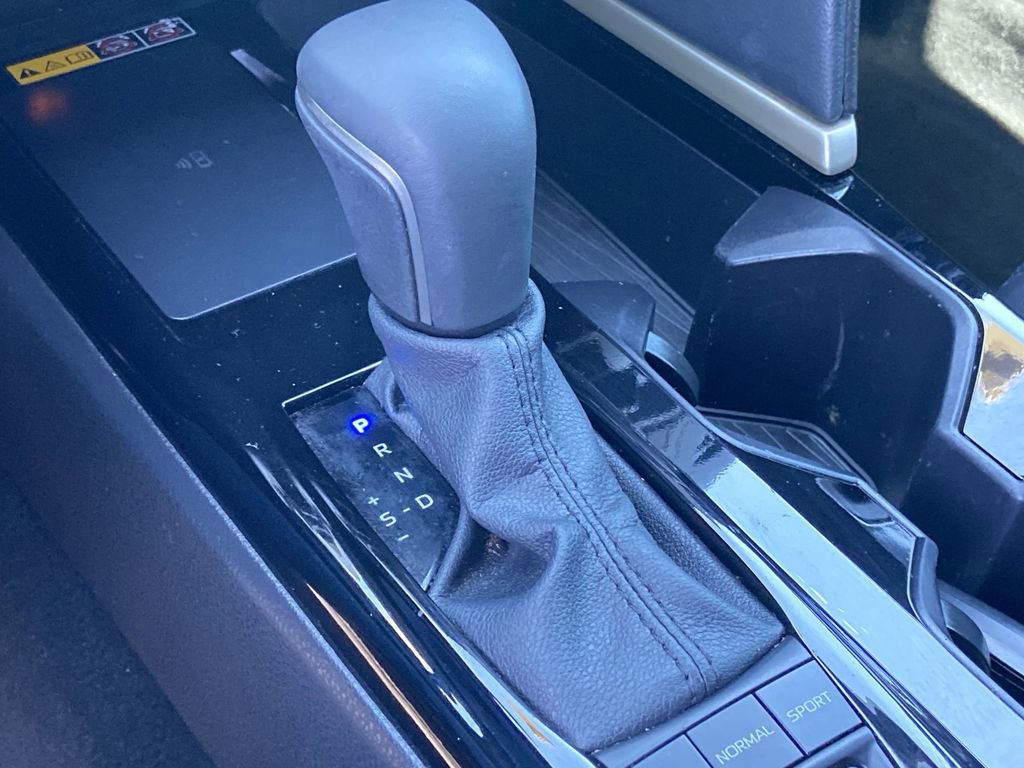 Used 2026 Toyota Camry XSE FWD image 19