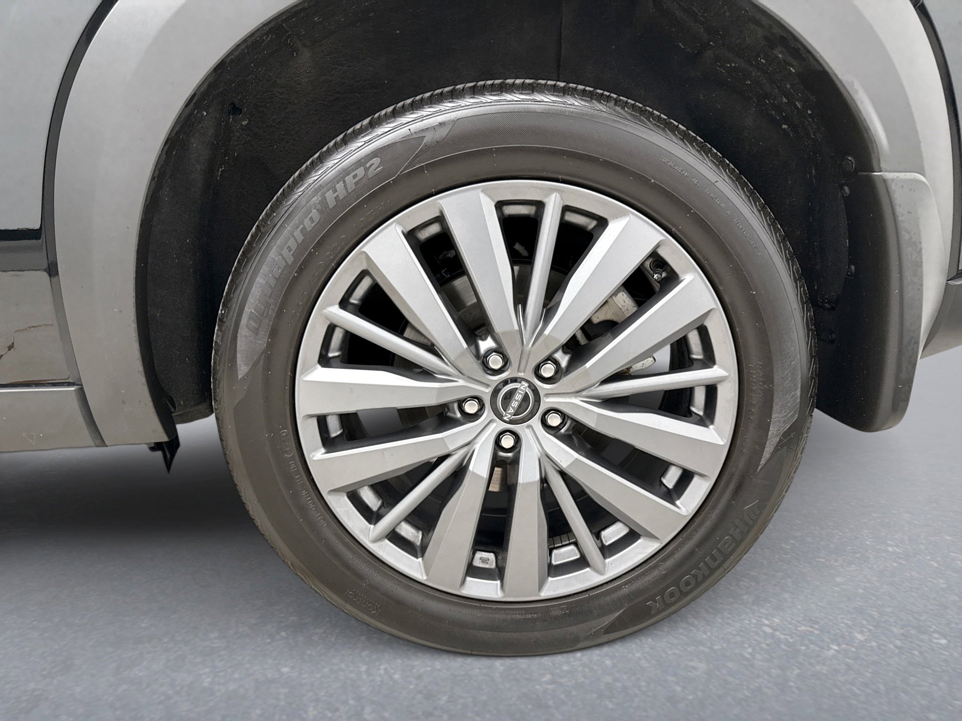 Used 2025 Nissan Pathfinder SL w/ SL Premium Package image 13