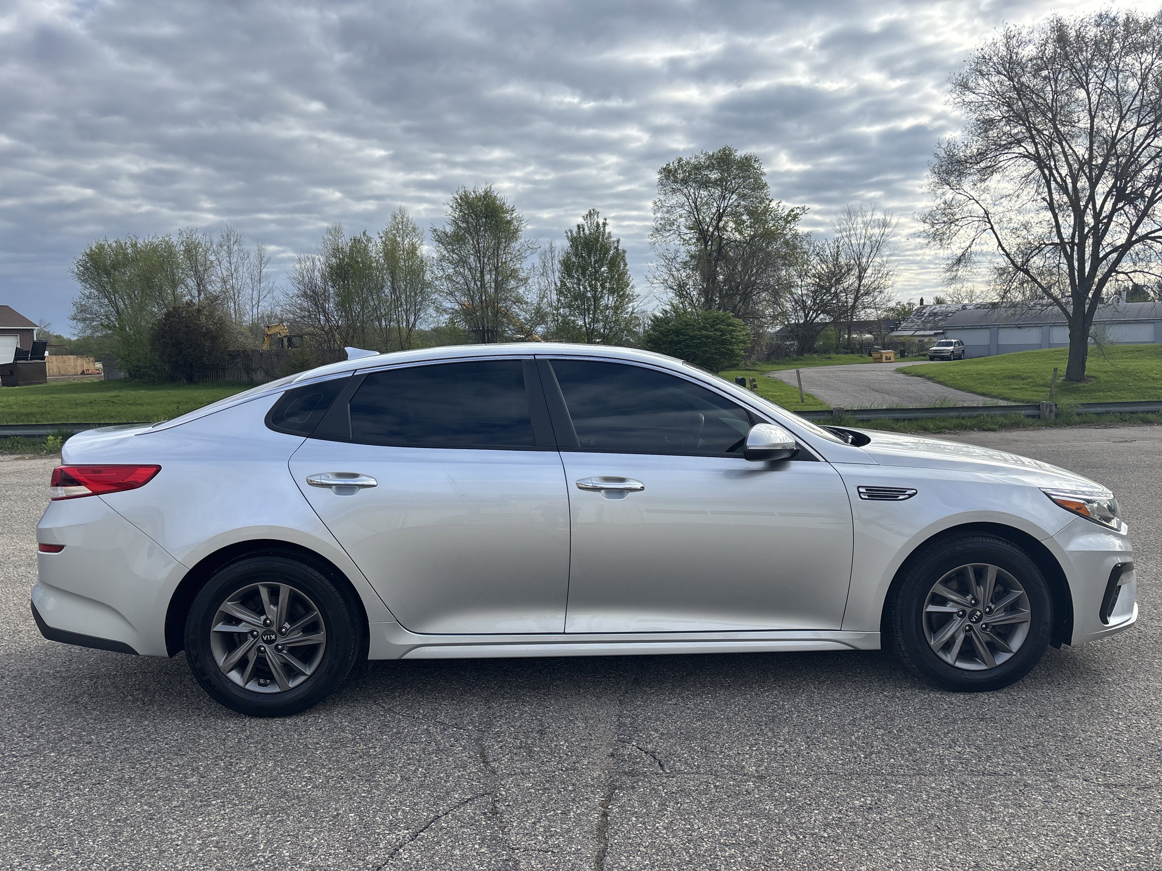 Used 2020 Kia Optima LX FWD image 6