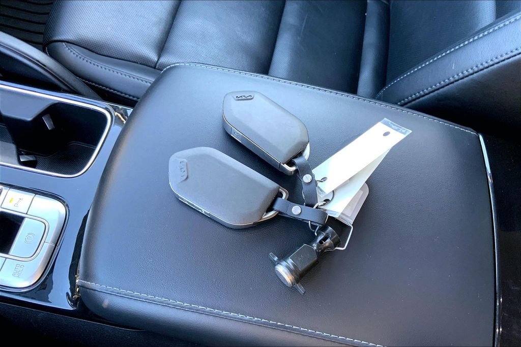 Used 2024 Kia Telluride S w/ S Sunroof Package image 11