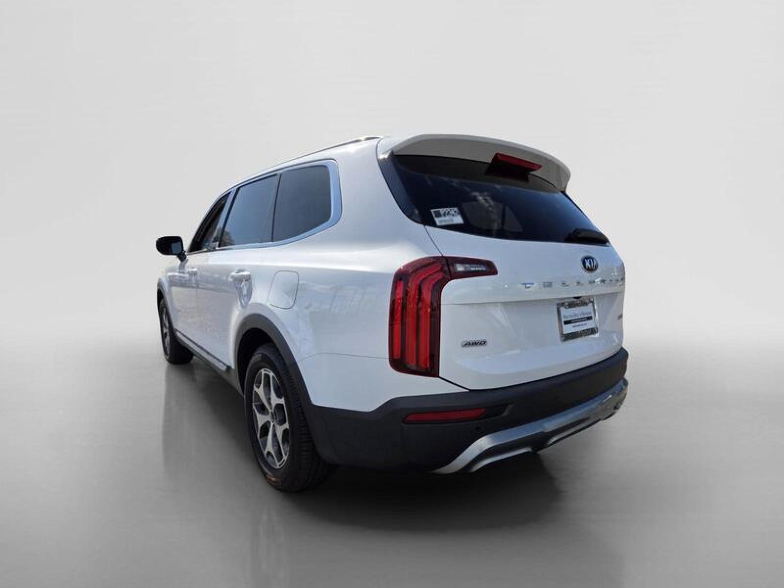 Used 2021 Kia Telluride EX AWD/4WD image 3