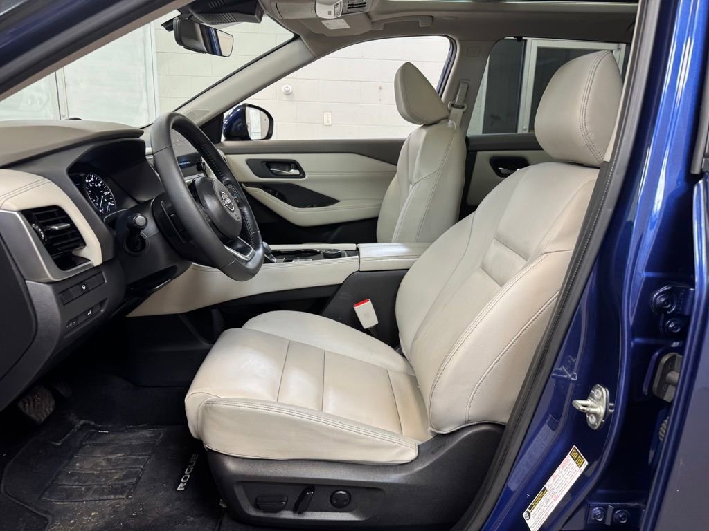 Used 2023 Nissan Rogue SL w/ SL Premium Package AWD/4WD image 12